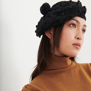 Misha & Puff Popcorn Beret in Carbon
